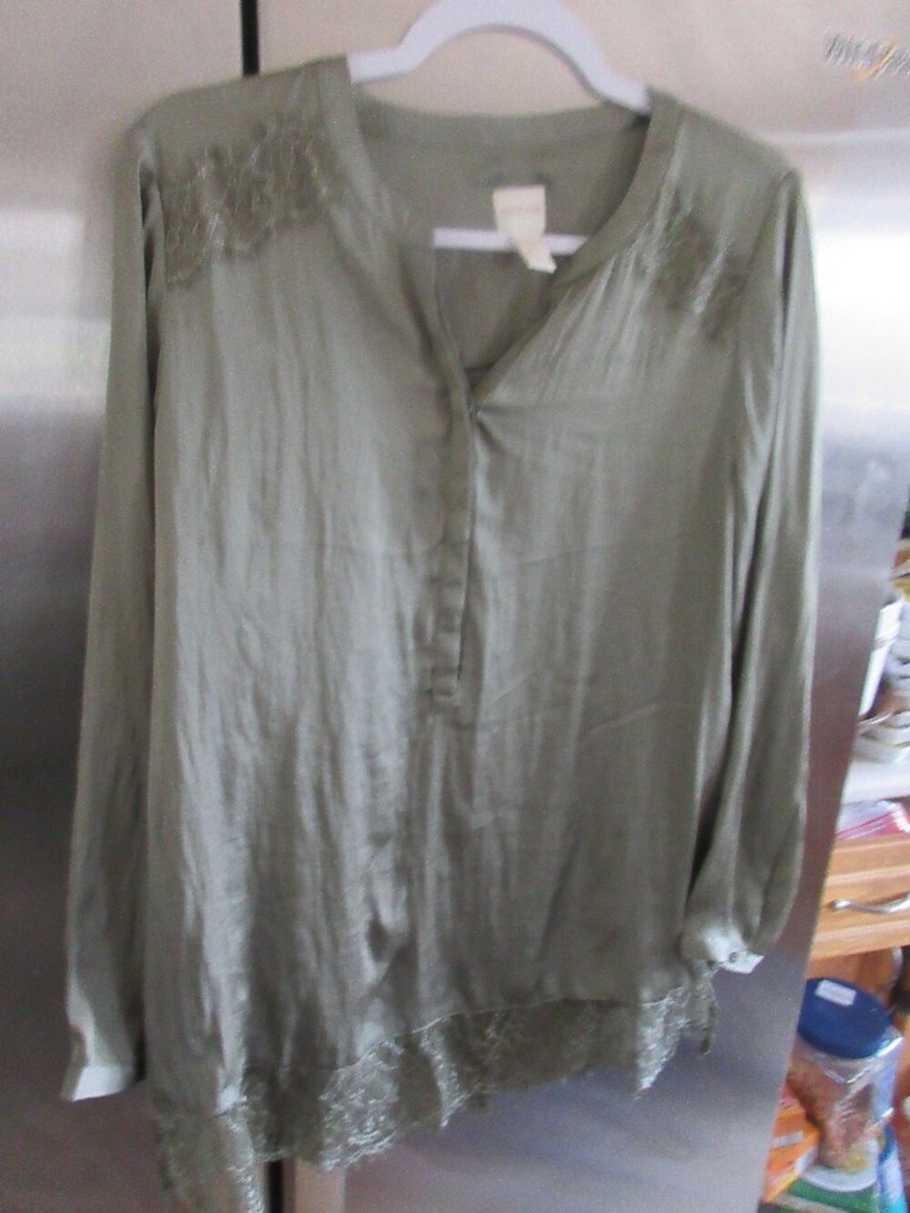 Chico's‎ Women's Lace Trim Tunic 1 poly m  Green Long Sleeve Satiny Blouse Top